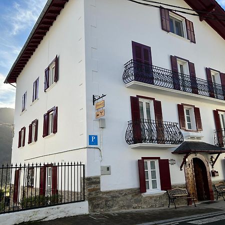 Hotel Etxeale Valcarlos Exterior foto